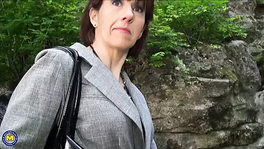 olgun sophie pasteur olduğunu sikildi yukarı the göt tarafından the sikişdlord