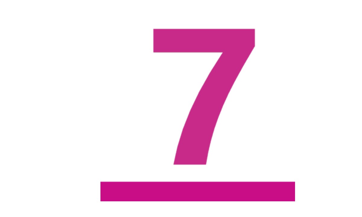 annemin kızı - doktor milf queenie saten & asistan kız ritchie hasta eliza ibarra'yı fıskırdatıyor