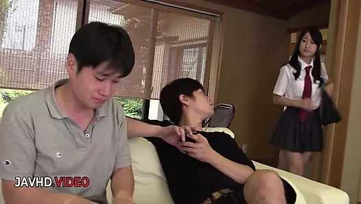 Japon liseli çıtırı dondurmayla kandırıp kaymak gibi götüne daldılar